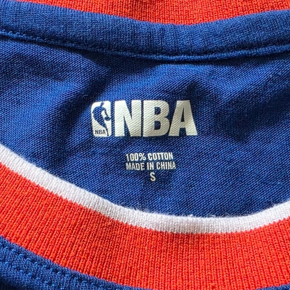 Women's OKC Thunder Fitted Shirt, Size Small - Picture 3 of 5